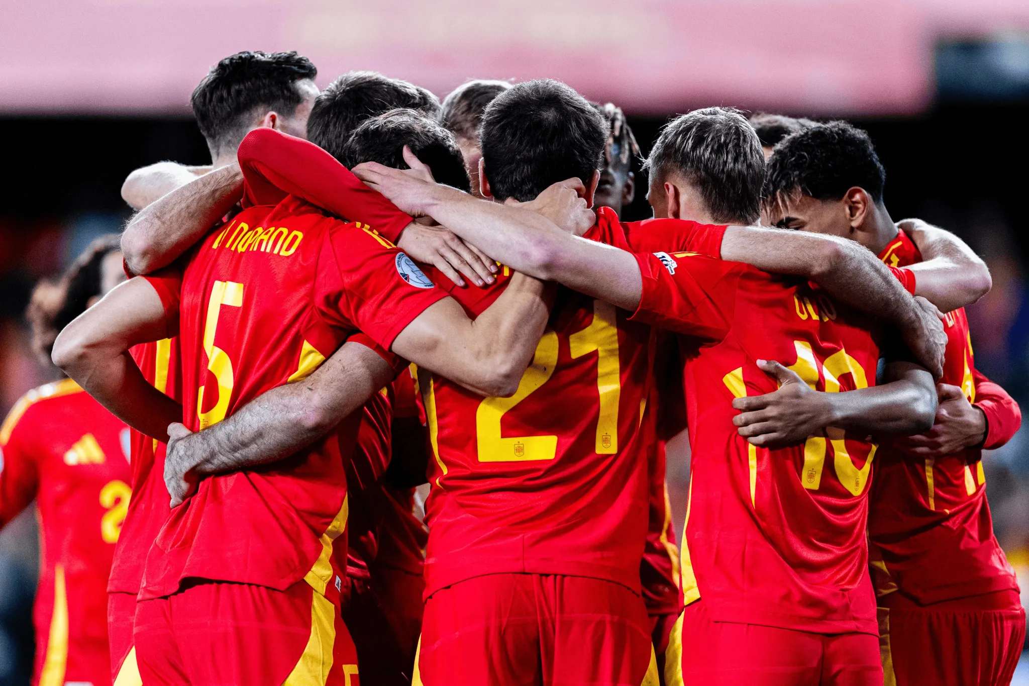 米兰体育官网-关于激动人心的国际足球赛事拉开序幕的信息